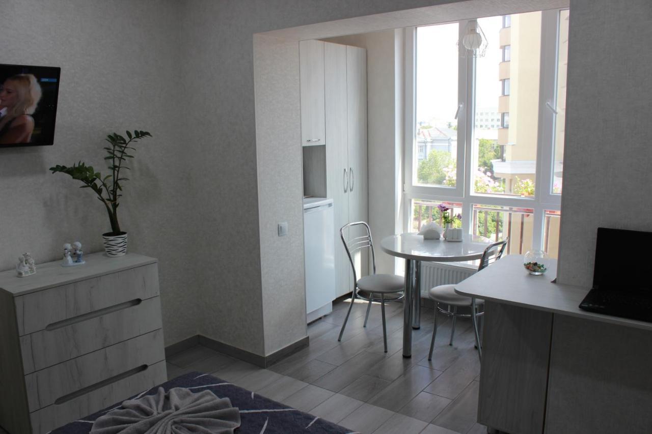 Apartments In Kharkiv Eksteriør bilde